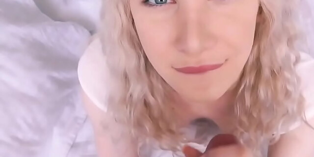 beautiful blonde,blonde,blowjob,cumshot,hardcore,oral,teen