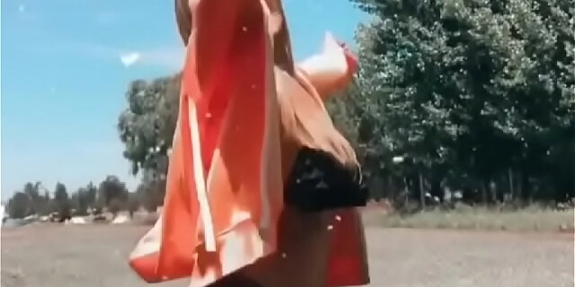 argentinian,busty blonde,dancing