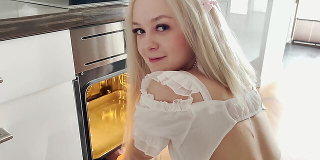 amateur,big cock,blowjob,creampie,cum,oral,petite,pussy,real,reality,sex,sister,teen
