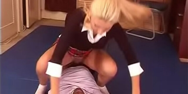 femdom,wrestling